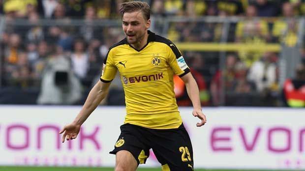 
                <strong>Marcel Schmelzer</strong><br>
                Marcel Schmelzer: Kam in der Schlussphase für Ginter, verwaltete den Vorsprung bis zum Ende mit. ran-Note: keine Bewertung.
              