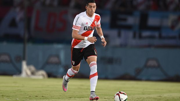 
                <strong>FC Everton</strong><br>
                Platz 17: FC Everton. Ausgaben: 21,28 Millionen Euro - Top-Transfer: Ramiro Funes Mori (12,9 Millionen Euro/River Plate).
              