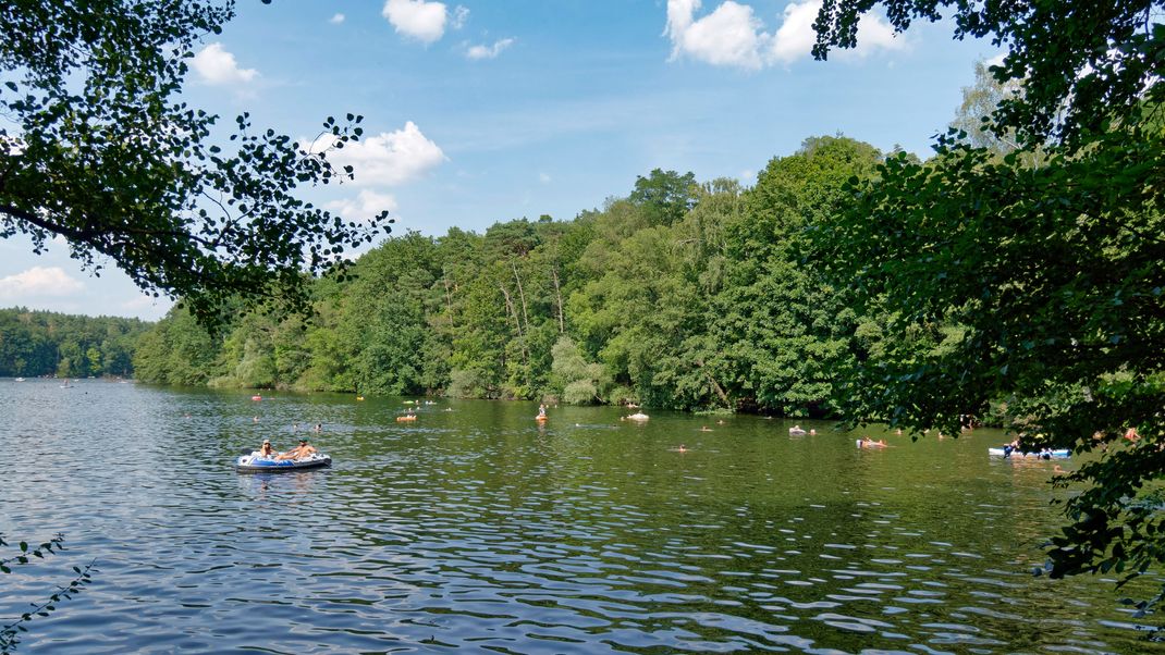 Hier am See Krumme Lanke im Bezirk Steglitz-Zehlendorf in Berlin ertrank der junge Mann.