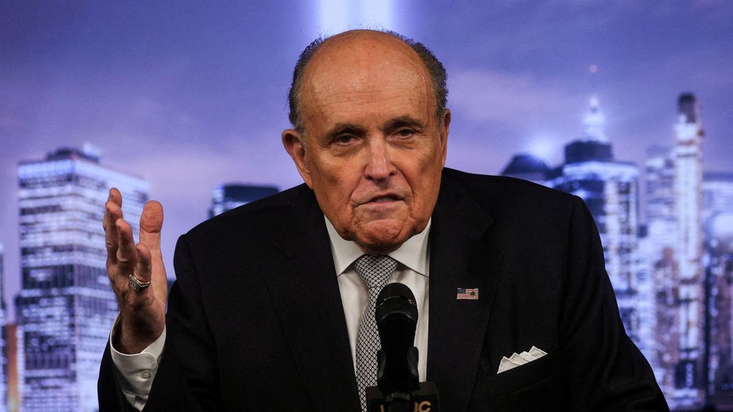 Gegen Rudy Giuliani wurde Klage eingereicht.