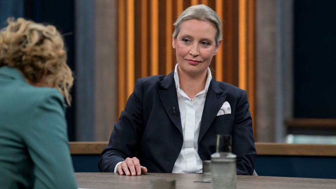 Alice Weidel zu Gast bei Caren Miosga.