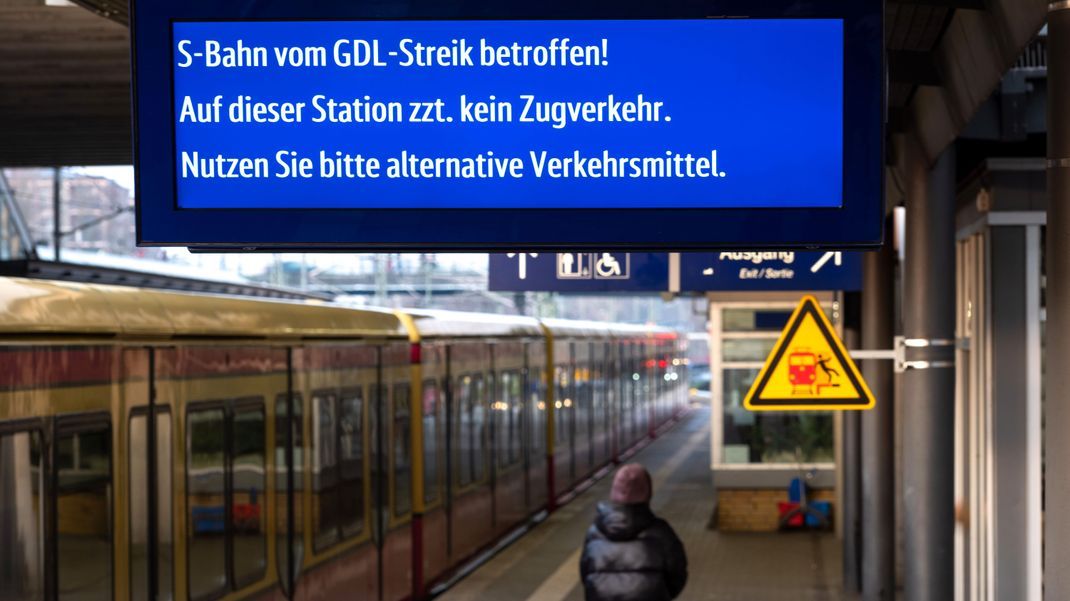Im Januar 2024 drohen weitere Warnstreiks bei der Deutschen Bahn.