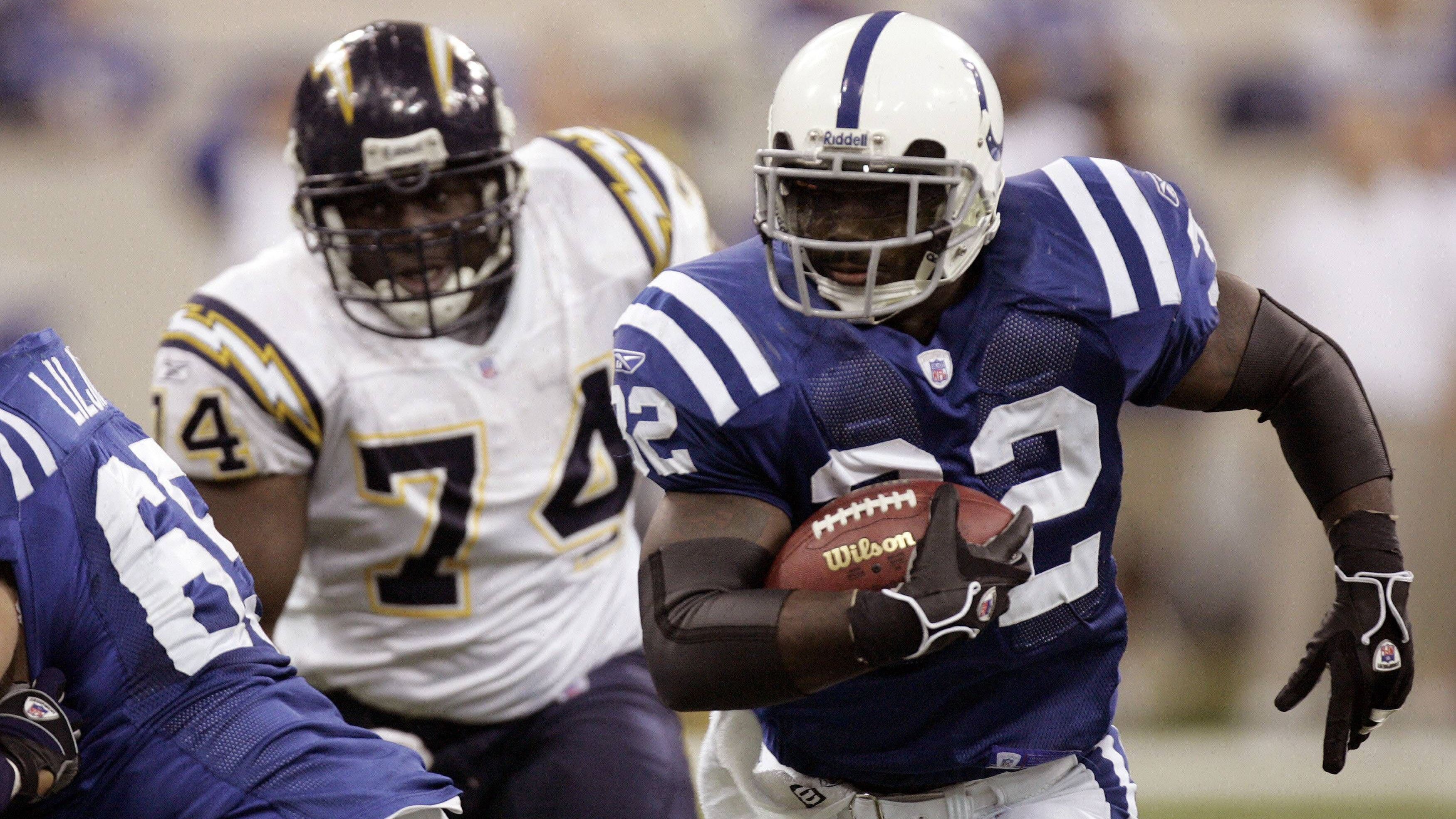<strong>Indianapolis Colts - Edgerrin James</strong><br>Rushing-Yards: 9.226<br>Rushing-Touchdowns: 64<br>Jahre im Team: 7<br>Absolvierte Spiele: 96