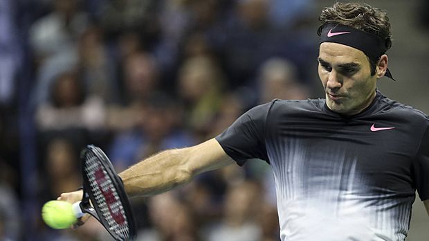 
                <strong>Zehn Grand-Slam-Finals in Serie</strong><br>
                Zehn seiner 30 Grand-Slam-Finals erreichte der Schweizer in Serie. Von Wimbledon 2005 bis zu den US-Open 2007 zog er immer ins Endspiel ein.
              