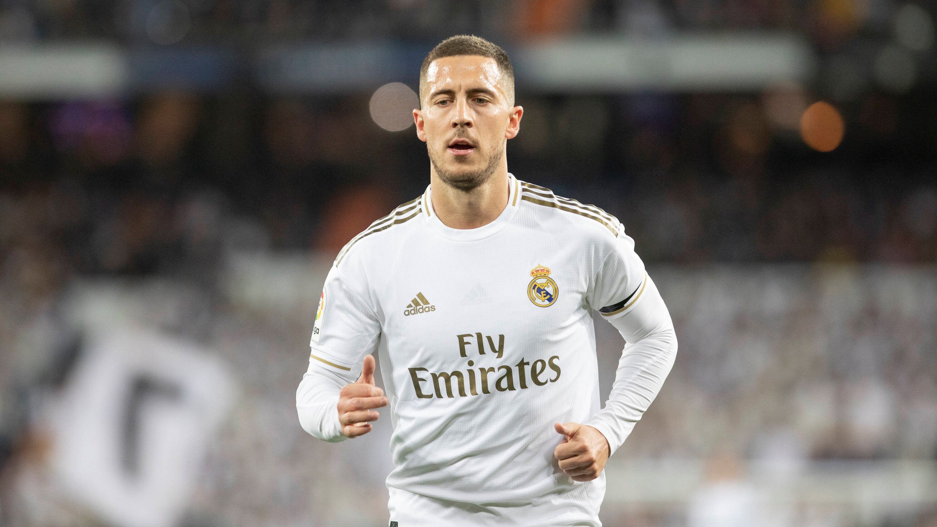 
                <strong>6. Eden Hazard (Real Madrid)</strong><br>
                35 Millionen pro Jahr 
              