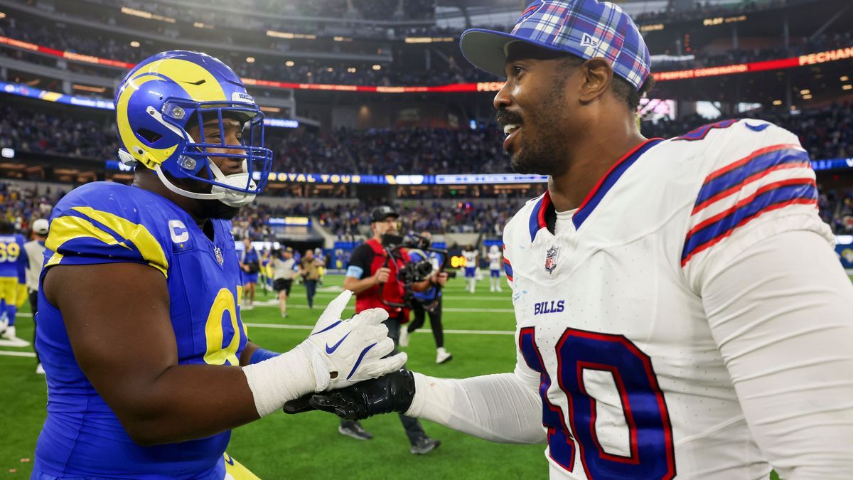 Buffalo Bills v Los Angeles Rams