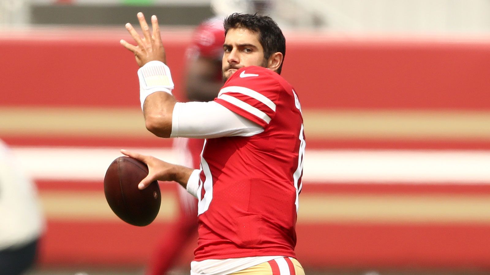 
                <strong>Platz 19: Jimmy Garoppolo (San Francisco 49ers)</strong><br>
                QuarterbackIn der NFL seit 201462. Draft-PickBei den 49ers seit 2017Vorher aktiv für die New England Patriots
              