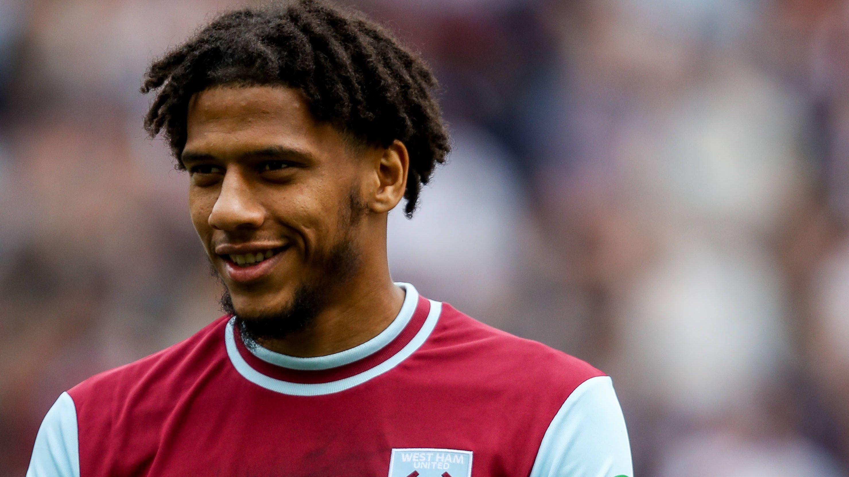 <strong>Platz 15 (geteilt): Jean-Clair Todibo</strong><br>Ablösesumme: 40 Millionen Euro<br>Aufnehmender Verein: West Ham United<br>Abgebender Verein: OGC Nizza