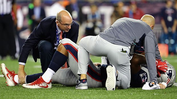 
                <strong>Dont’a Hightower (New England Patriots)</strong><br>
                Wie Amendola hat auch Hightower nach einer Knieverletzung in Week 1 die ganze Woche nicht trainiert und wird ebenfalls gegen die Saints nicht mitwirken. Das twitterte das Team aus New England.
              