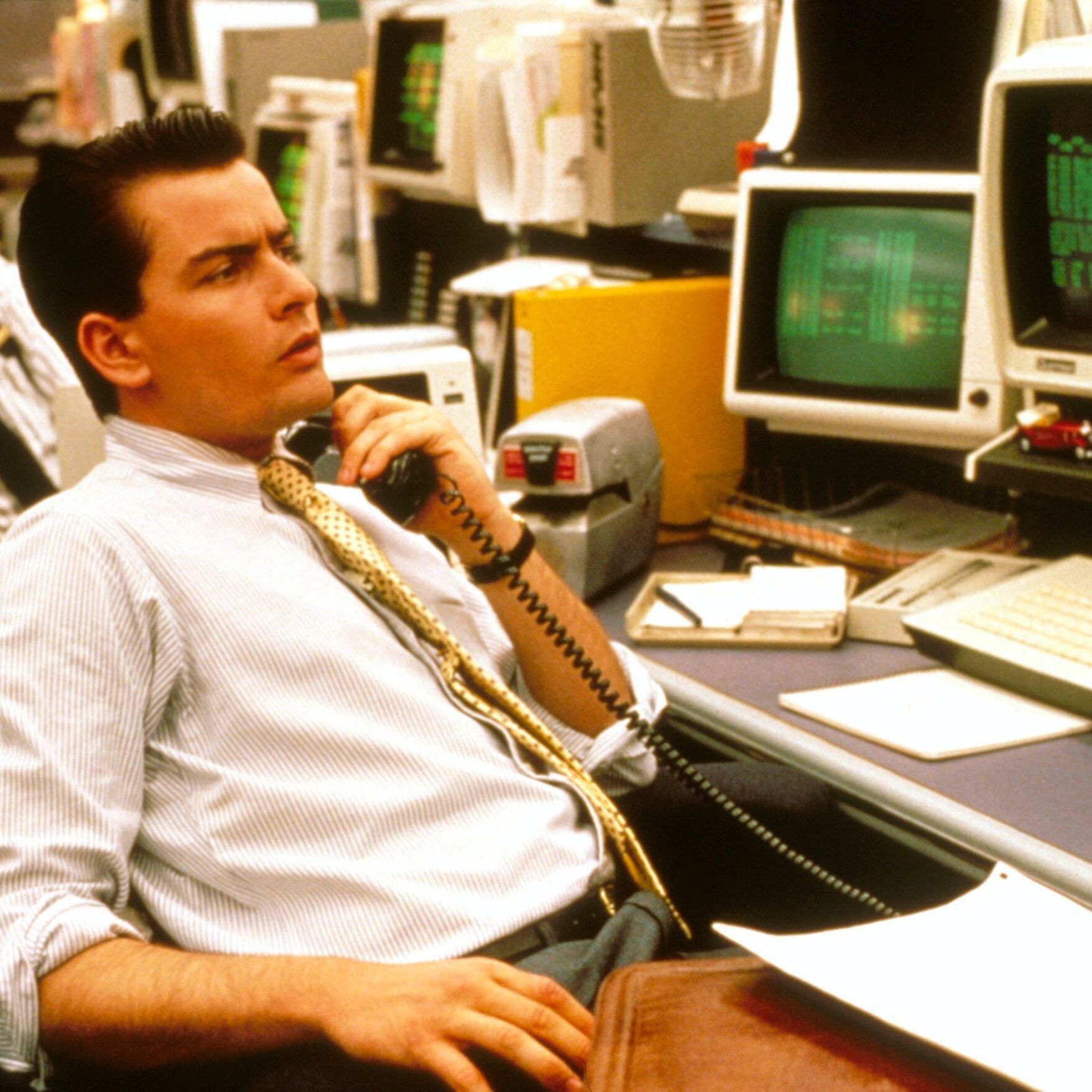 Charlie Sheen spielt einen aufstrebenden Geschäftsmann an der Börse.