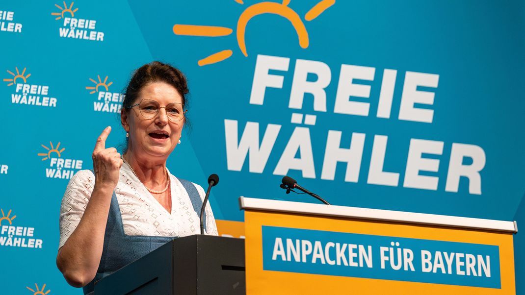 Christine Singer spricht für die Freien Wähler in Bayern.