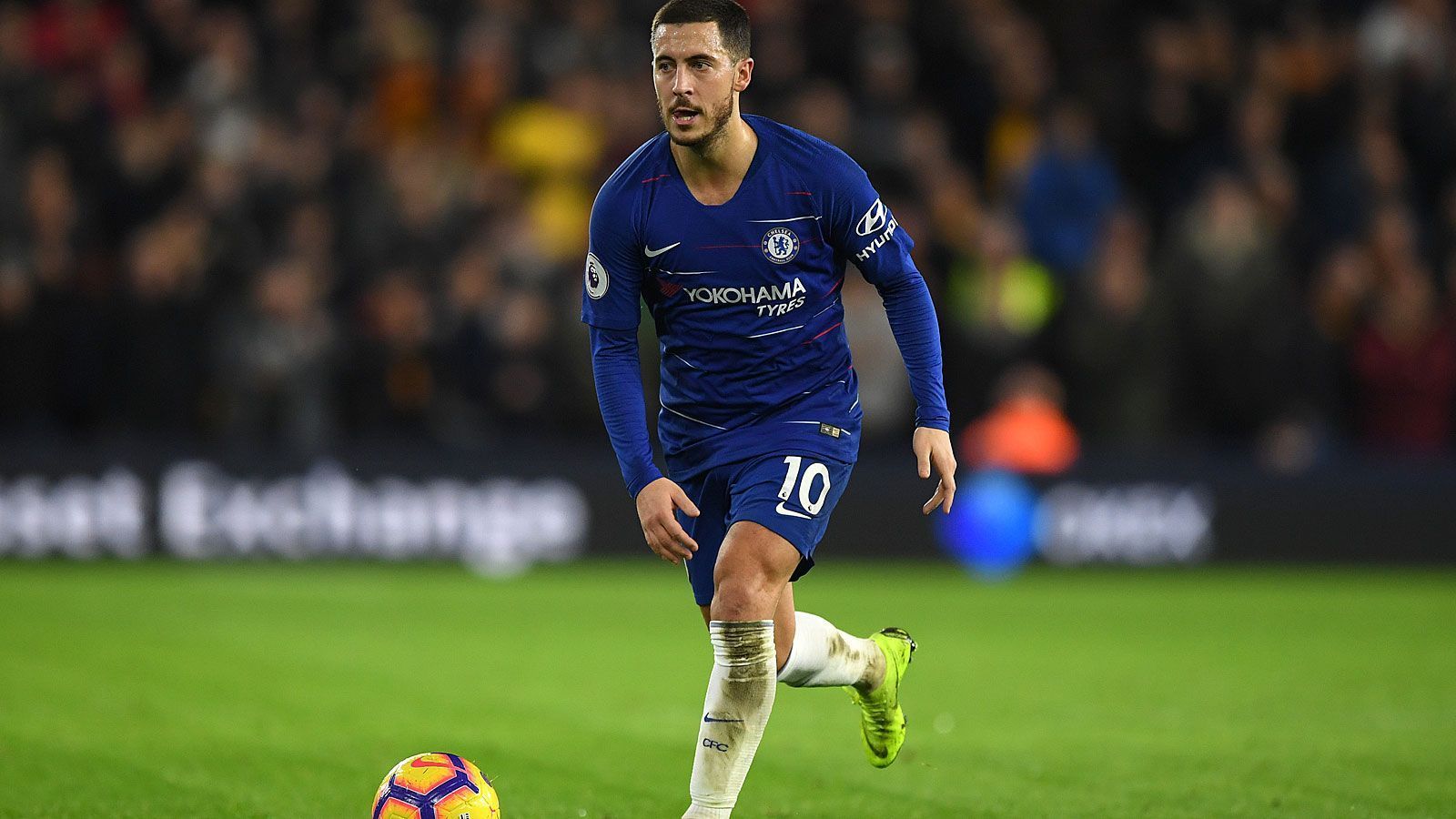 
                <strong>Linker Mittelfeldspieler: Eden Hazard</strong><br>
                Verein: FC ChelseaNationalität: belgischAlter: 28 Jahre
              