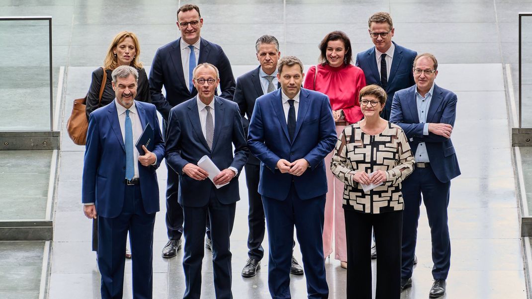 CDU, CSU und SPD wollen den Koalitionsvertrag für das neue schwarz-rote Bündnis unterzeichnen. (Archivbild)