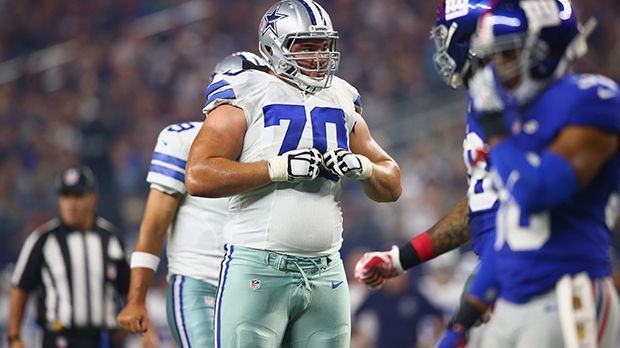 
                <strong>Zack Martin, Dallas Cowboys</strong><br>
                Guard: Zack Martin, Dallas Cowboys. Der dritte Cowboy in der O-Line ist 25 Jahre alt und hat in seinen zwei Jahren NFL alle Spiele als Starter bestritten. Die Belohnung: zwei Nominierungen zum Pro Bowl.
              