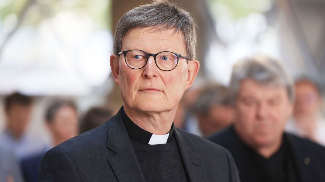 Gegen den Kölner Kardinal Woelki ermittelt nun die Staatsanwaltschaft.