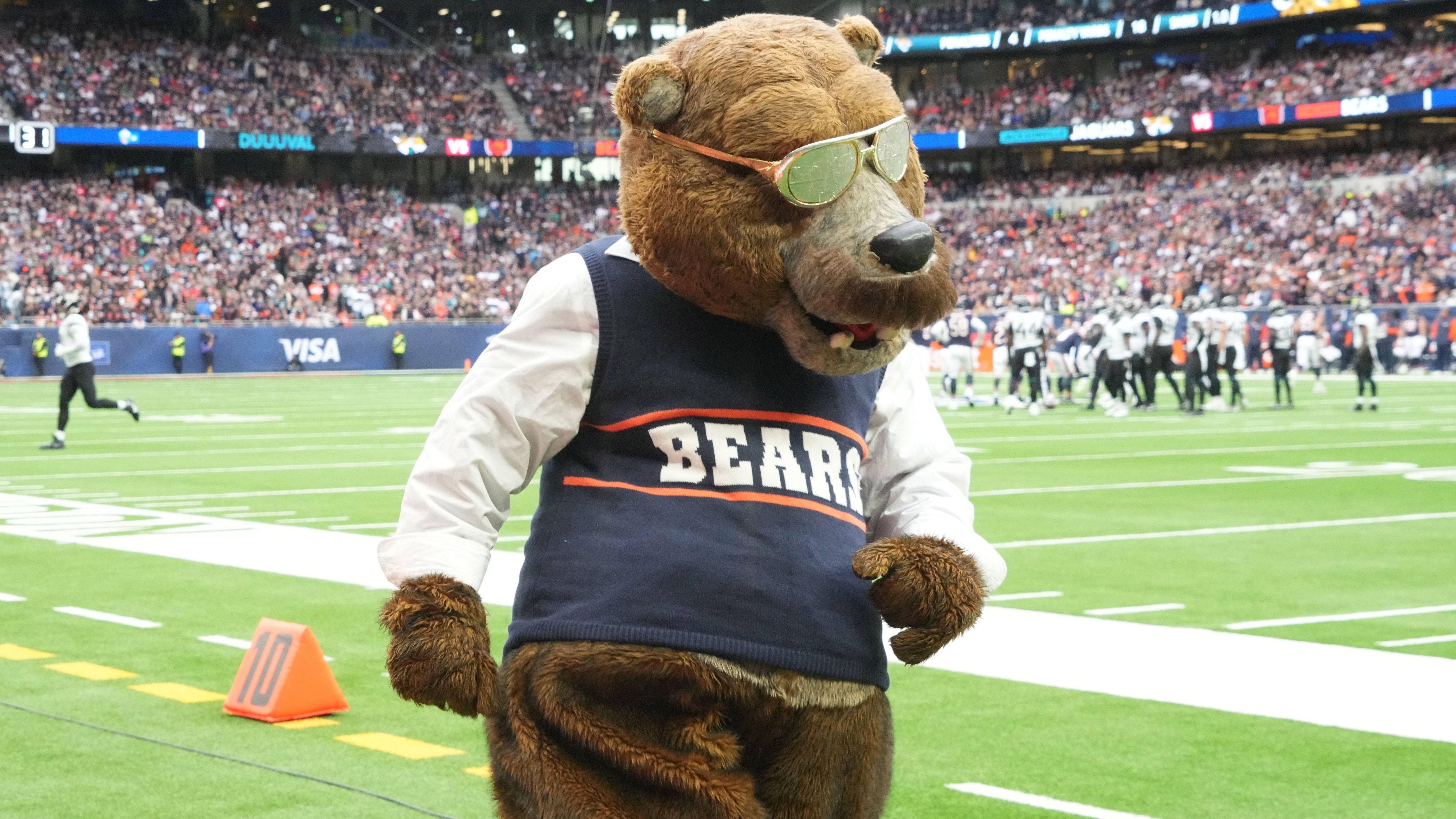 <strong>Chicago Bears</strong><br>Offizielles Maskottchen: Staley Da Bear<br>ChatGPT: Windy Growl<br>Erklärung: Verweis auf den "Windy City" und Bärenruf