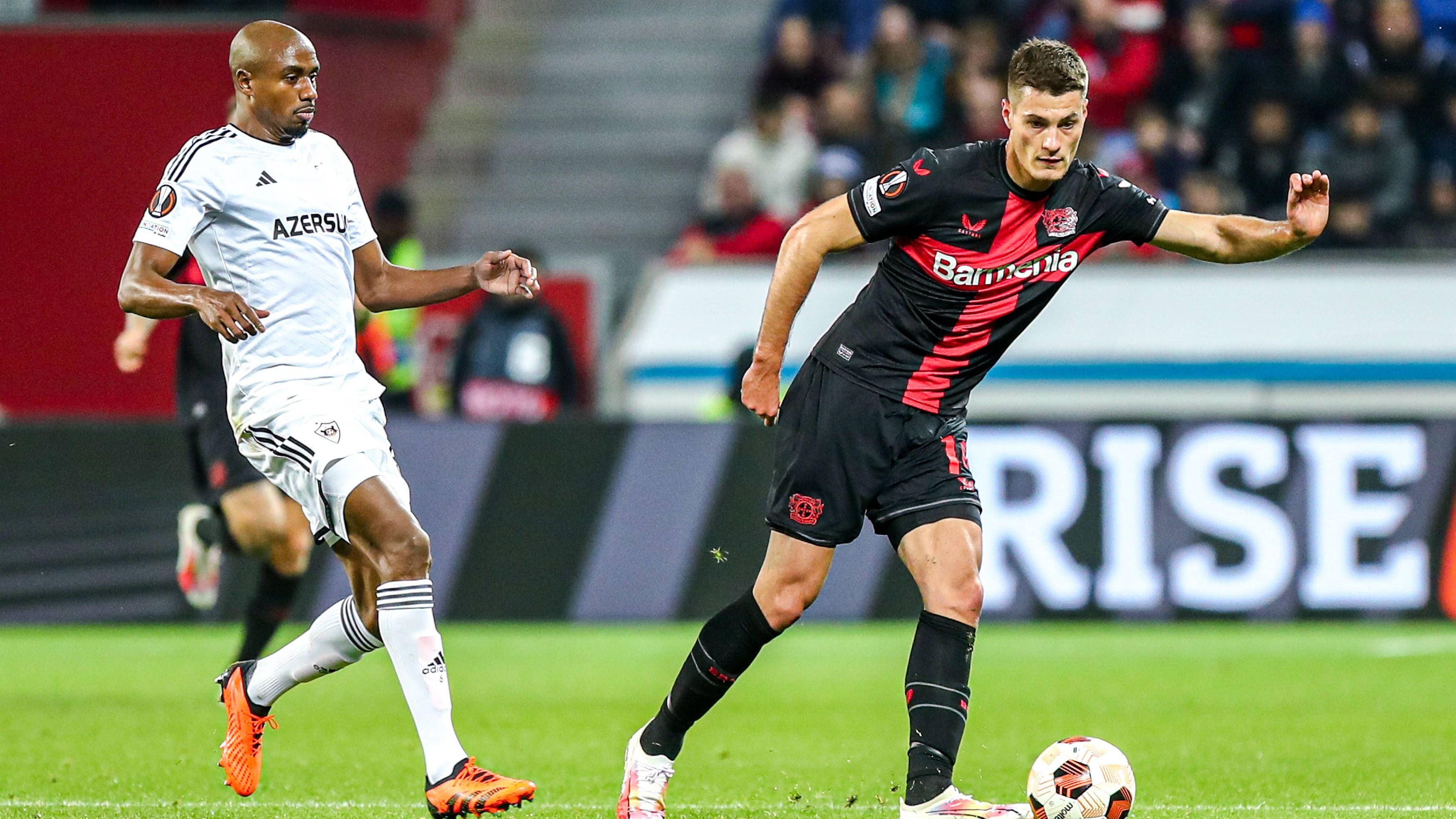 <strong>Patrik Schick (Bayer Leverkusen)</strong><br>Mit dem Tschechen steht ein weiterer Star vor seiner Bundesliga-Rückkehr nach langer Leidenszeit. Nach einer Adduktorenverletztung fiel der 27-Jährige mehrere Monate aus, stand am 8. Spieltag gegen den VfL Wolfsburg aber bereits wieder im Kader. Beim 5:1 gegen Qarabag Agdam in der Europa League durfte Schick bereits wieder über 28 Minuten ran.