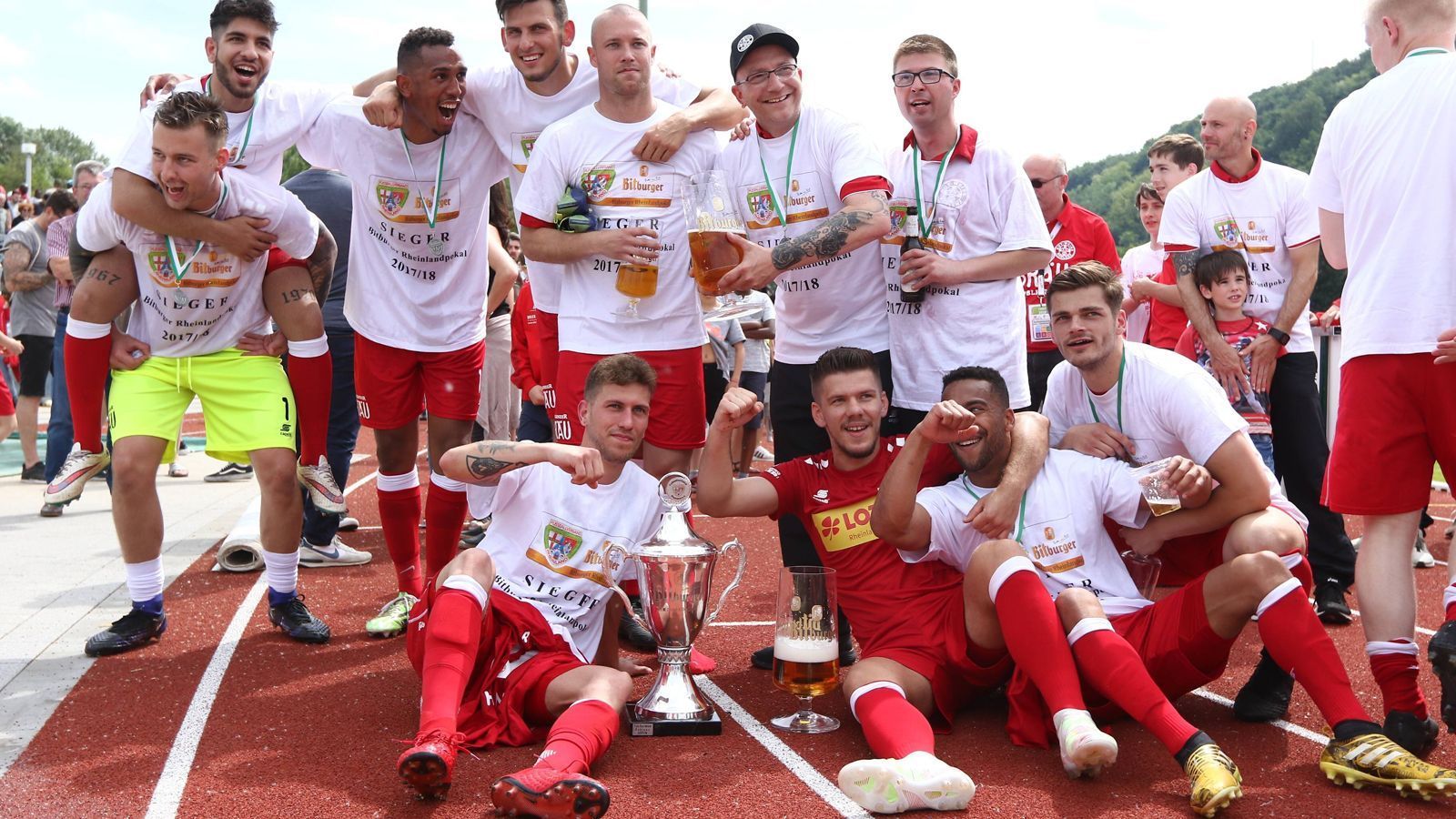 
                <strong>Rot-Weiß Koblenz (5. Liga)</strong><br>
                (qualifiziert als Sieger Landespokal Rheinland)Liga: Oberliga Rheinland-Pfalz/Saar
              