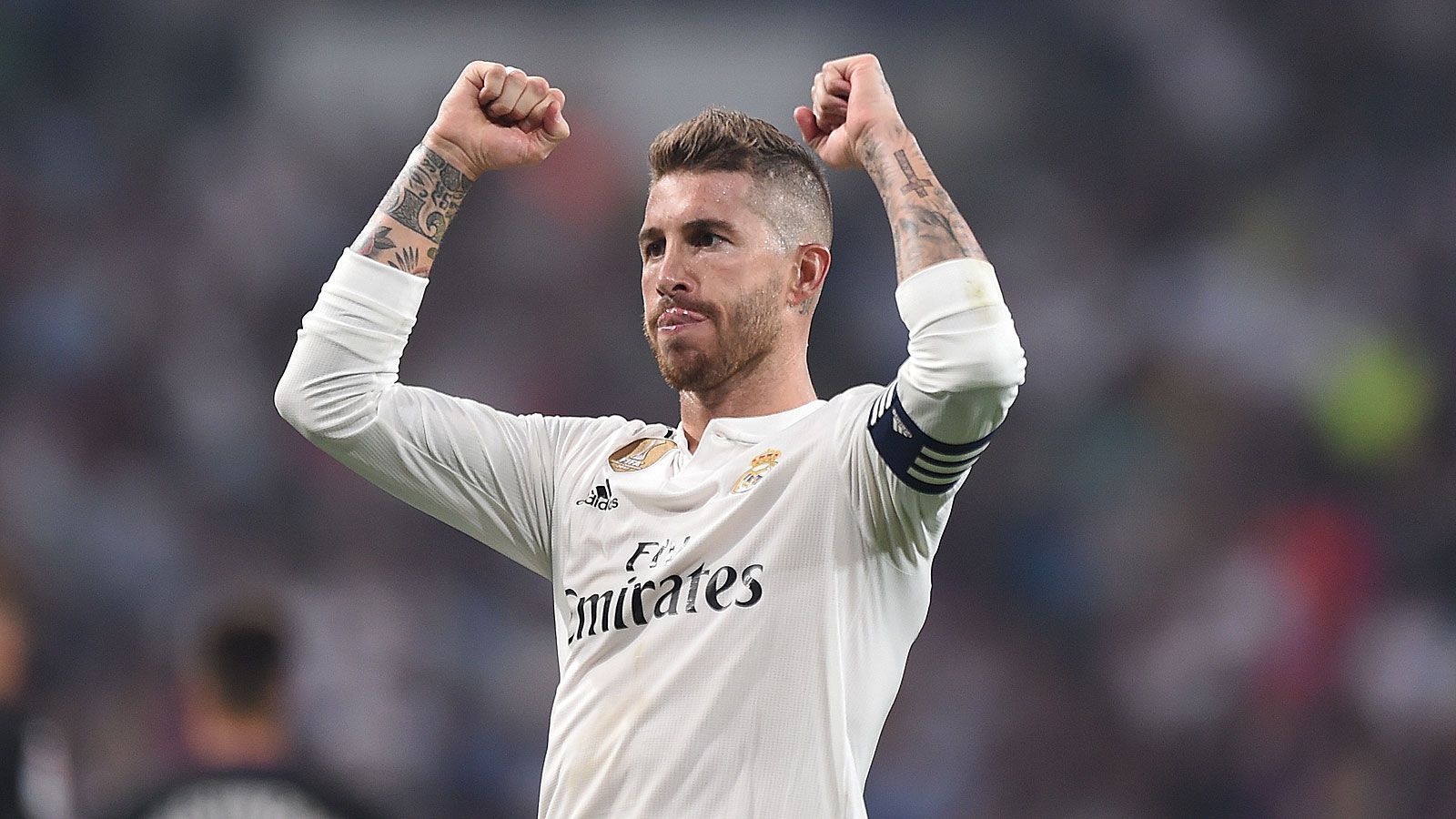 
                <strong>Sergio Ramos</strong><br>
                Abwehr: Sergio Ramos von Real Madrid.
              