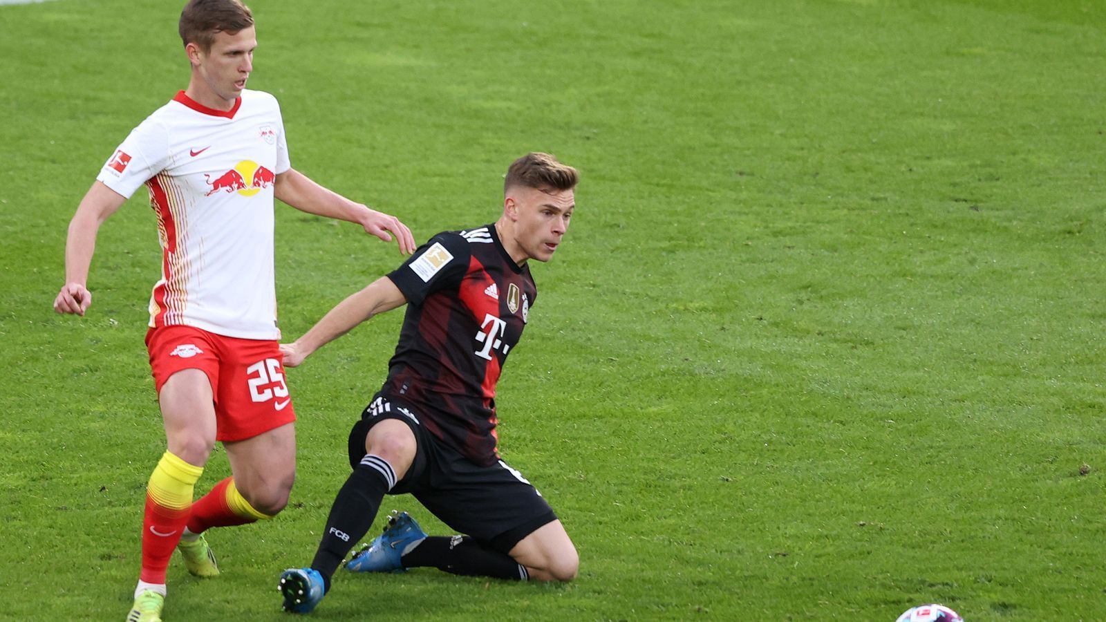 
                <strong>Dani Olmo</strong><br>
                Soll hinter der einzigen Spitze Forsberg für Kreativität sorgen, hat aber einen schweren Stand gegen Bayerns Doppelsechs mit Kimmich und Goretzka. Nach der Halbzeit ergibt sich mehr Raum für den Spanier, bei zwei Schüssen ist er aber zu unpräzise. Insgesamt war das zu wenig, Olmo wird 20 Minuten vor Schluss ausgewechselt. ran-Note: 4
              