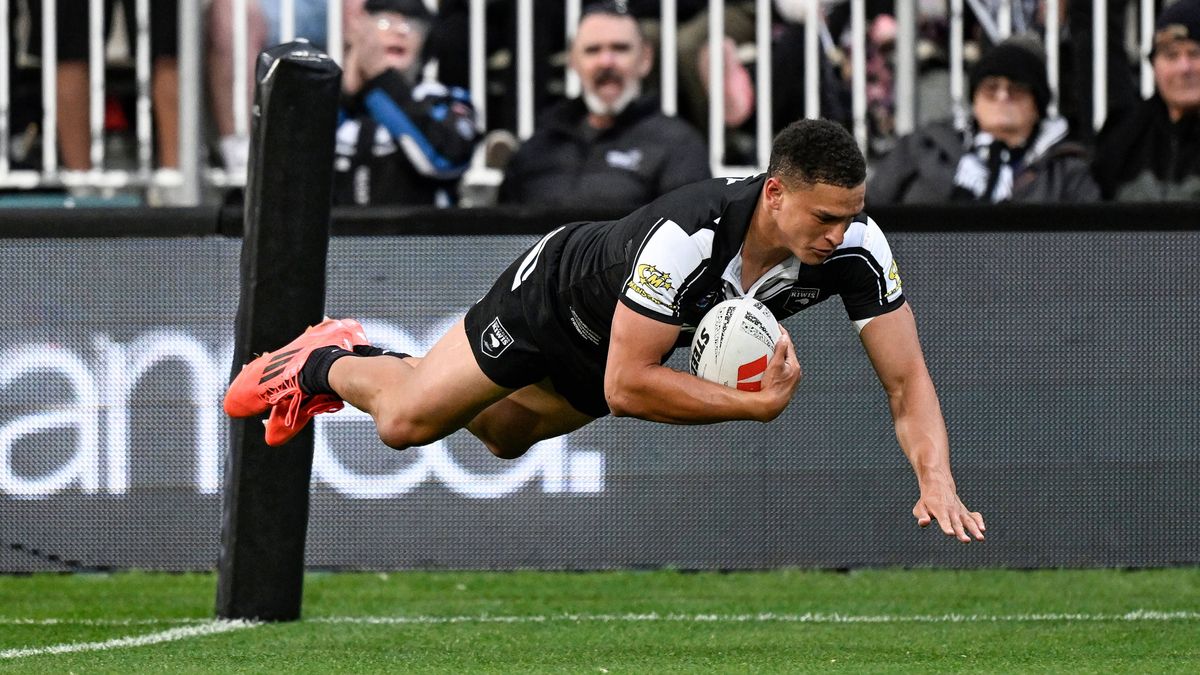 PACIFIC CHAMPIONSHIPS NZ AUSTRALIA, William Warbrick of New Zealand scores a try during the Men s Pacific Championships match between New Zealand Kiwis and Australian Kangaroos at Apollo Projects S...