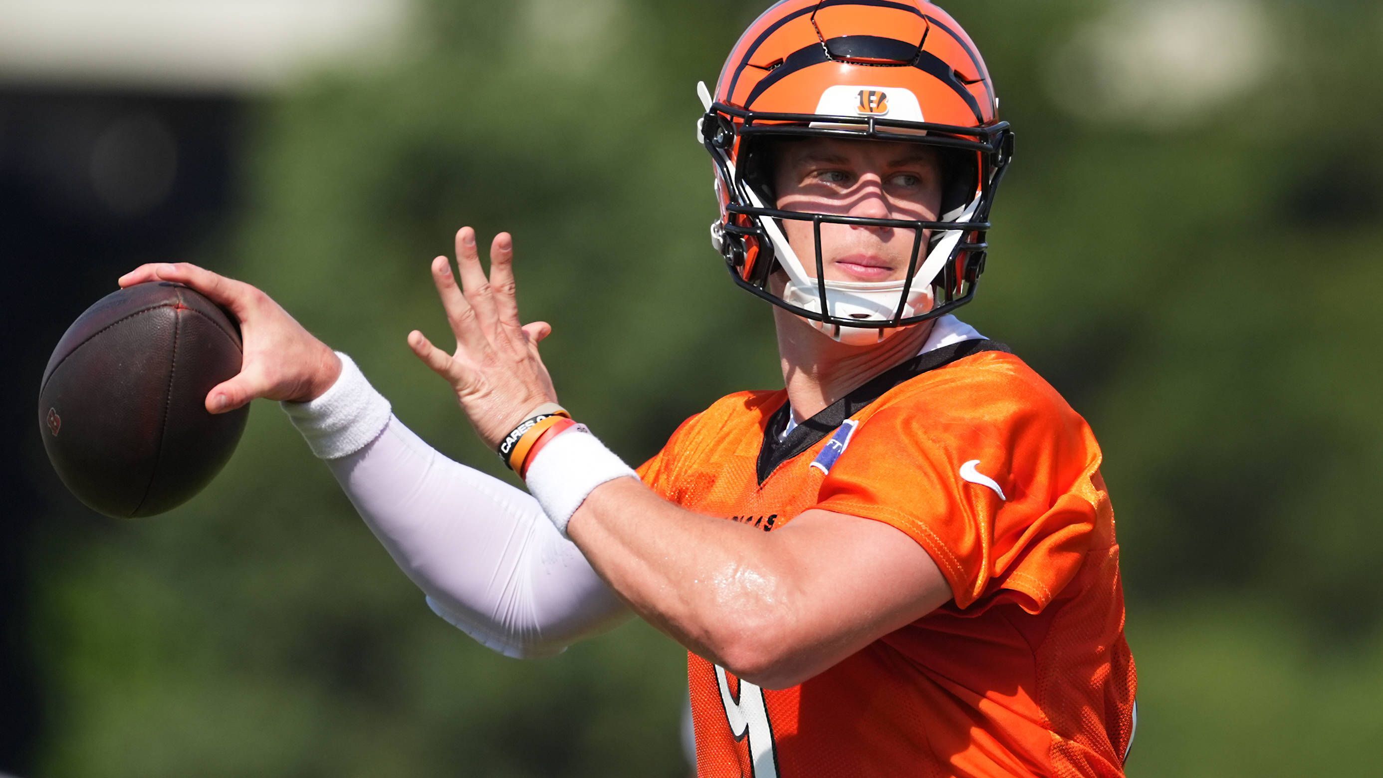 <strong>3. Platz:</strong> Joe Burrow (Cincinnati Bengals)<br><strong>Overall-Bewertung:</strong>&nbsp;97