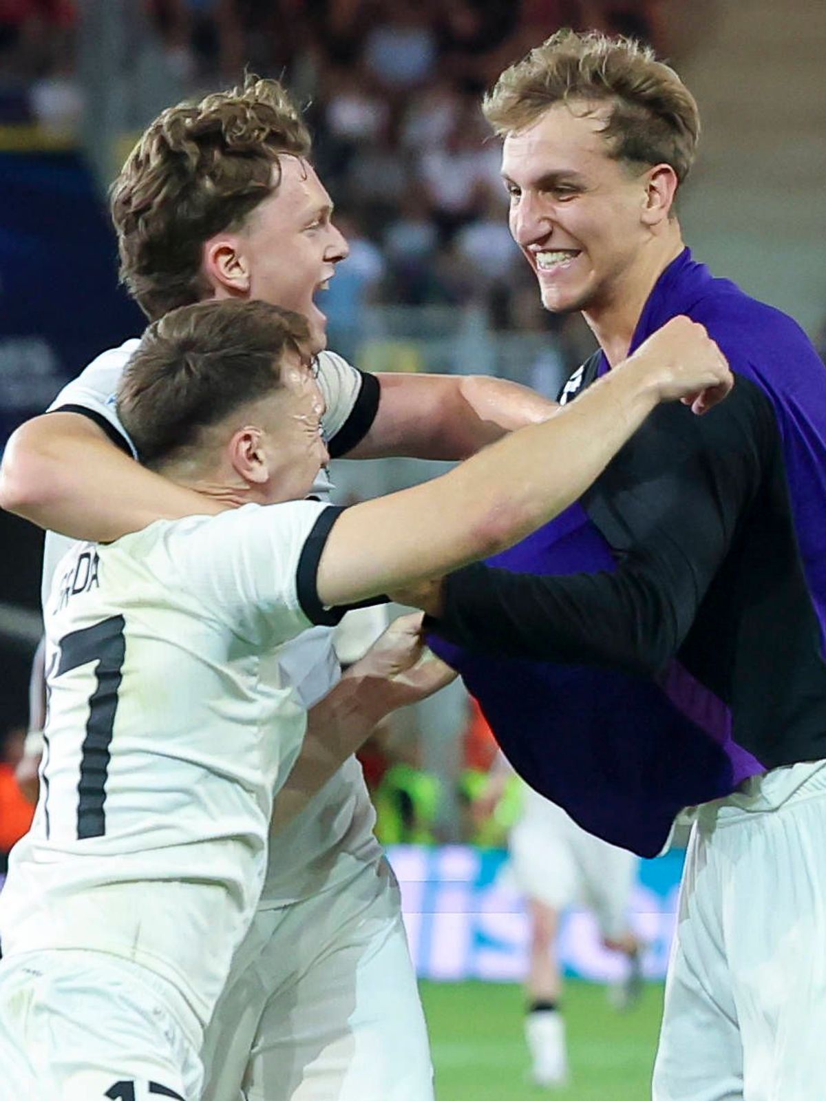 Brajan Gruda (Germany) bejubelt seinen Treffer zum 3:0 mit Paul Wanner (Germany) und Nelson Weiper (Germany), UEFA European Under-21 Championship 2025 Semi-Final, Germany v France, KoÅ¡icka futbalo...