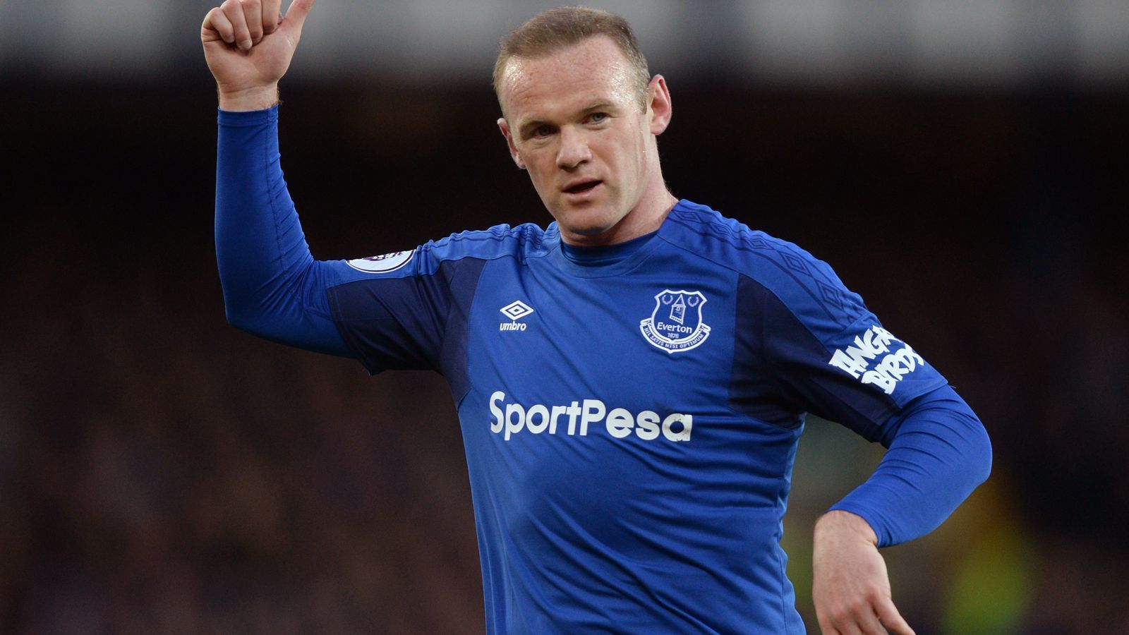 
                <strong>Angriff - Wayne Rooney</strong><br>
                Vereine in der Premier League: FC Everton, Manchester United (2002-2018)Spiele in der Premier League (Tore): 491 (208)Meistertitel in der Premier League: 5
              
