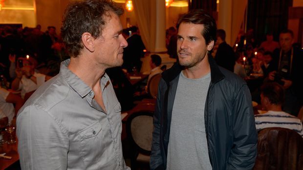 
                <strong>Jens Lehmann und Tommy Haas</strong><br>
                Der einstige Nationaltorhüter Jens Lehmann (l.) schwang letztes Jahr den Schläger bei "Deutschland spielt Tennis". 
              