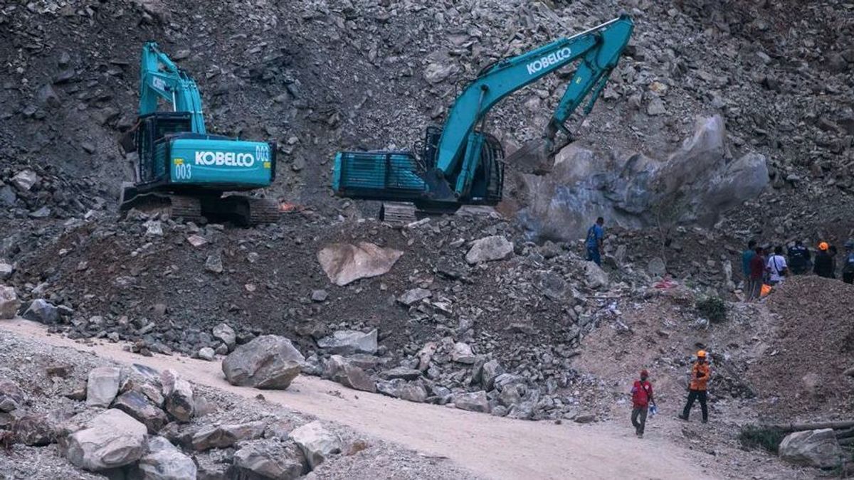 Kalksteinmine in Indonesien rutscht ab – mehrere Tote und Verletzte