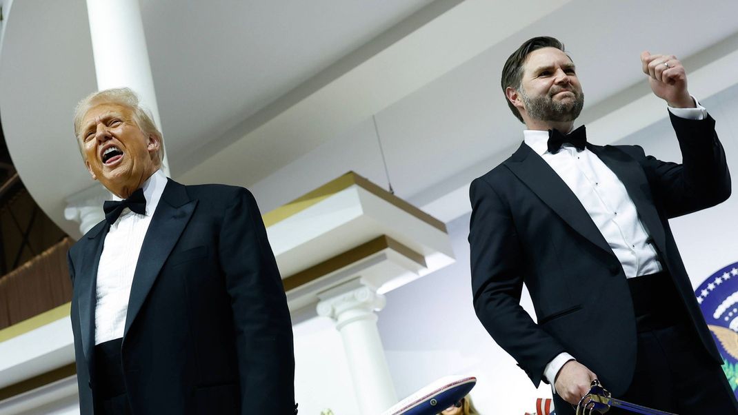 Der gewählte US-Präsident Donald Trump (links) und sein Vize-Präsident J.D. Vance.