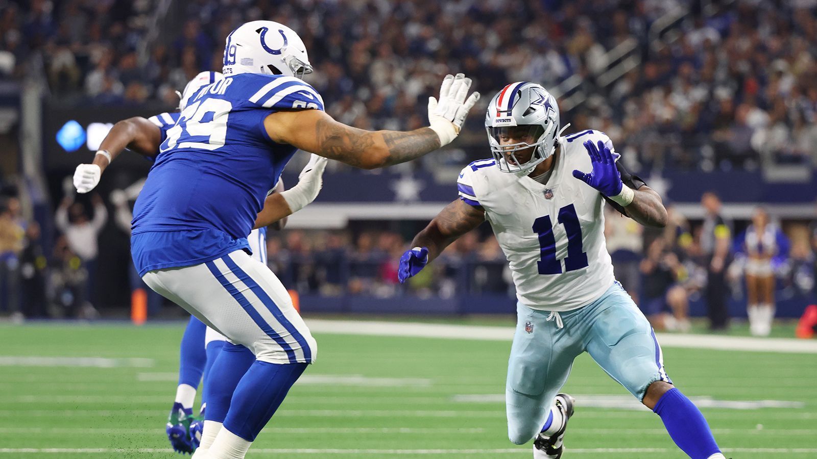 
                <strong>Gewinner: Defensive der Dallas Cowboys</strong><br>
                33 Punkte legten die Dallas Cowboys gegen die Indianapolis Colts im vierten Viertel auf, noch nie erzielte ein Team mehr in den letzten 15 Minuten eines Spiels. Großen Anteil daran hatte die Defensive, die zwei Fumbles und zwei Interceptions in dem Viertel sammelte. Einen der beiden Fumbles trug Safety Malik Hooker zum Touchdown in die gegnerische Endzone. Eine bärenstarke Defensiv-Leistung zum wichtigsten Zeitpunkt des Spiels. 
              