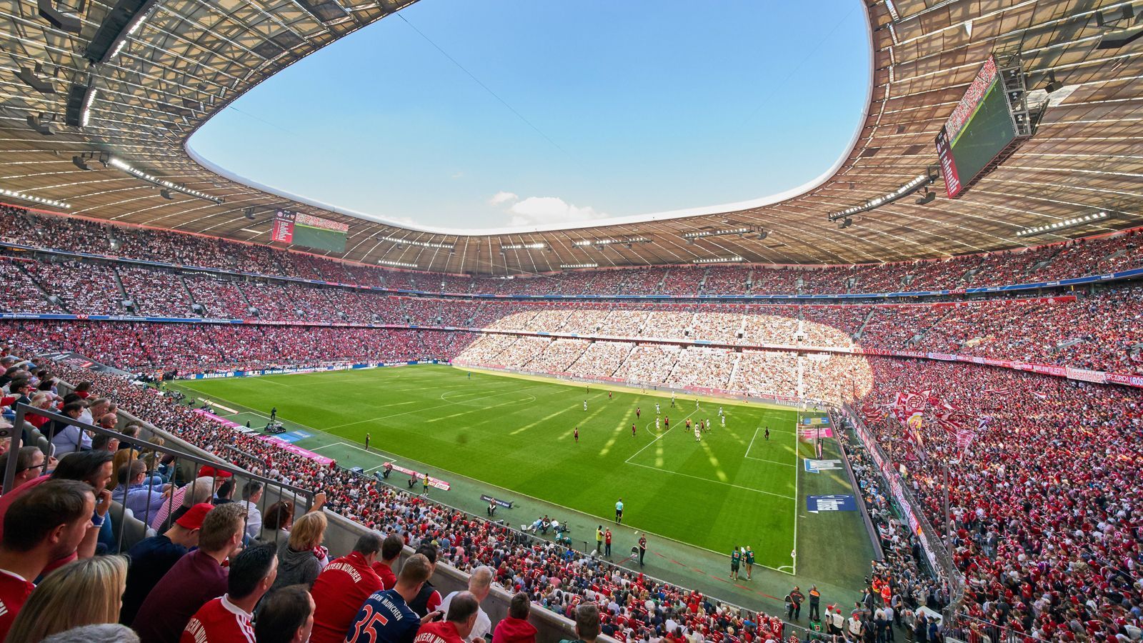 
                <strong>2. FC Bayern</strong><br>
                Zuschauerschnitt 2017/18: 75.058Gesamt: 1.275.986Vorjahr: 75.024Ausverkaufte Spiele: 17 von 17
              