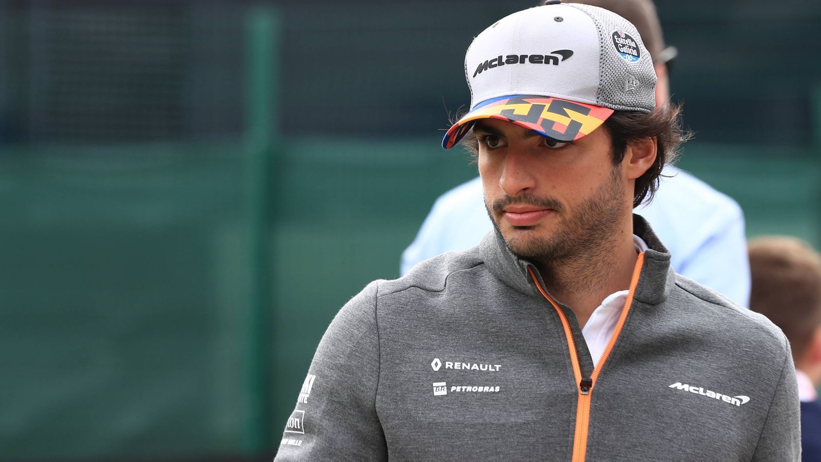 
                <strong>Carlos Sainz (McLaren)</strong><br>
                Größe: 1,77 Meter
              