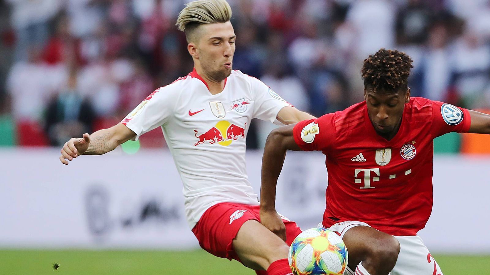 
                <strong>Kevin Kampl (RB Leipzig)</strong><br>
                Der blondierte Antreiber präsentiert sich einsatzfreudig, ballsicher und zweikampfstark. Bringt in den richtigen Momenten auch mal Ruhe in die Partie und läuft sogar den pfeilschnellen Coman gekonnt ab. ran-Note: 2
              