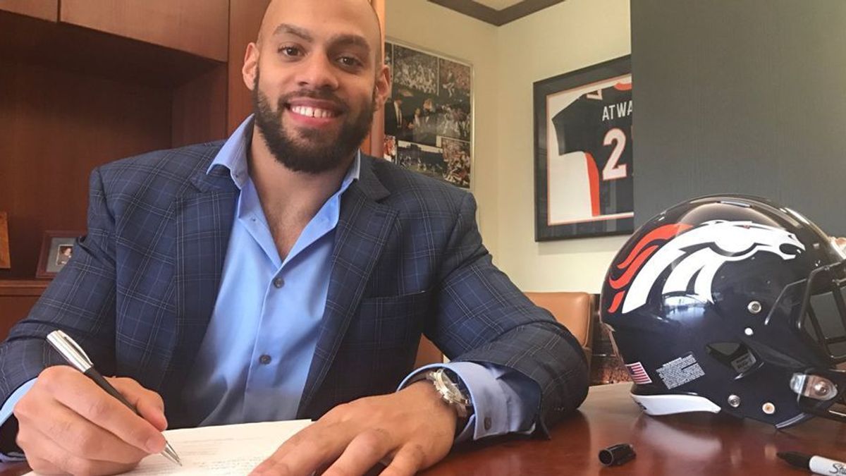 Kasim Edebali zu den Denver Broncos
