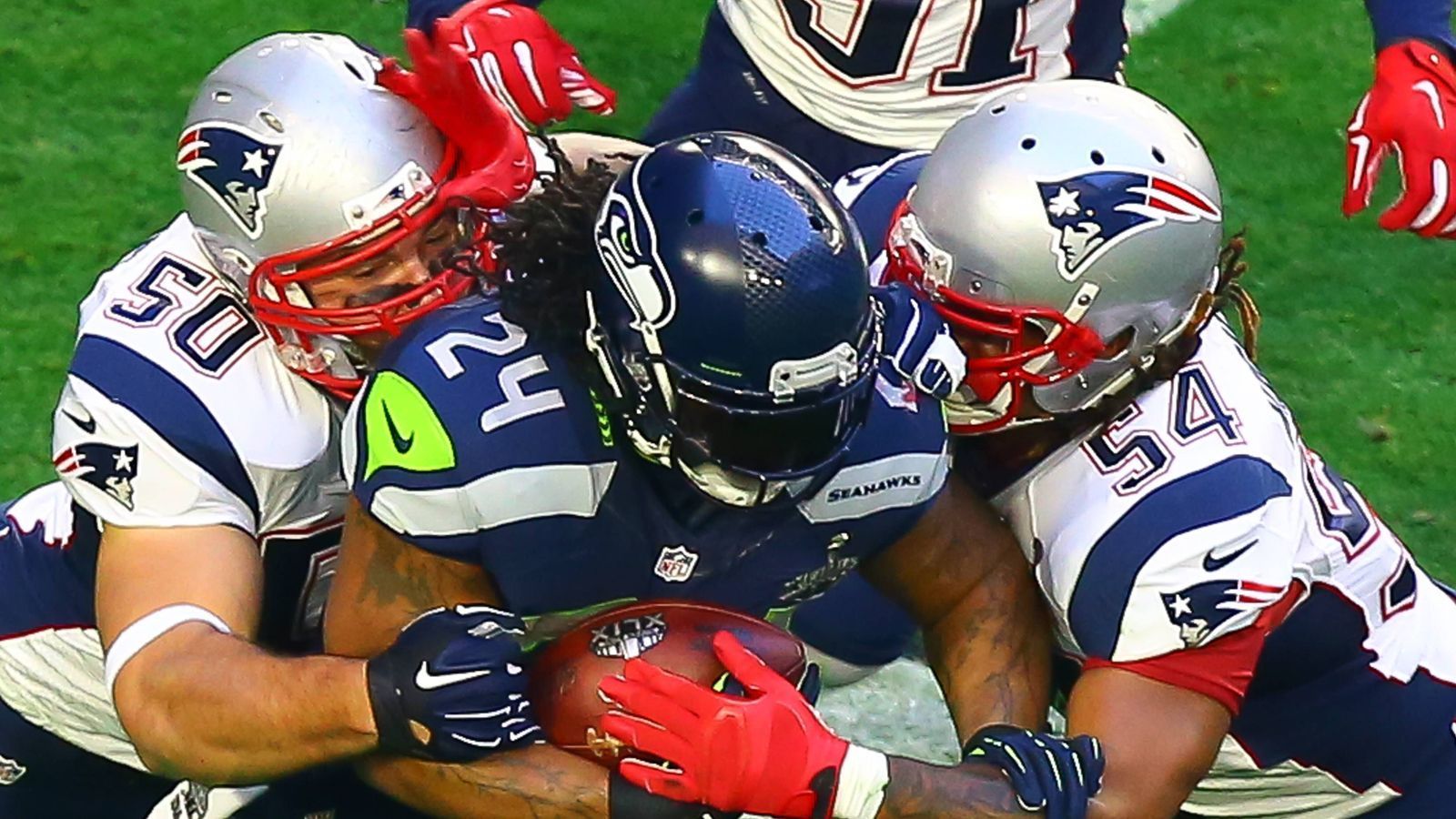 
                <strong>Super Bowl 2015: New England Patriots (28:24 gegen die Seattle Seahawks)</strong><br>
                Saison danach: 12-4, Aus im Championship Game
              