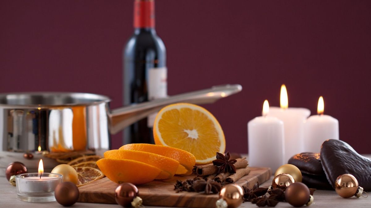 Weihnachtsessen_2015_11_26_Feuerzangenbowle Rezept_Bild 1_fotolia_victoria p.