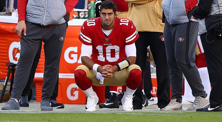 
                <strong>San Francisco 49ers</strong><br>
                Es ist Zeit für Jimmy Garoppolo (Foto): Der Ende Oktober gegen einen Zweitrunden-Pick von den Patriots getradete Signal-Caller startet seit dem 13. Spieltag für die 49ers. Beide Spiele als Starter hat er bislang gewonnen.
              