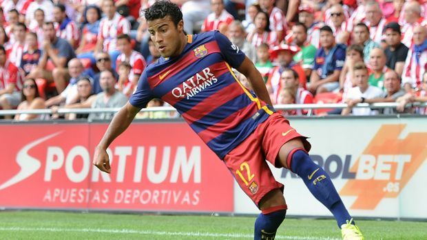 
                <strong>Rafinha Alcantara (FC Barcelona)</strong><br>
                Rafinha Alcantara (FC Barcelona): Diese Wahl ist eine echte Familien-Sache. Rafinha ist der jüngere Bruder von Thiago und spielt beim FC Barcelona. Das fußballerische Talent wurde den beiden Geschwistern quasi in die Wiege gelegt. Auch Vater Mazinho war früher Fußballprofi in Spanien und Italien sowie in der brasilianischen Heimat.
              