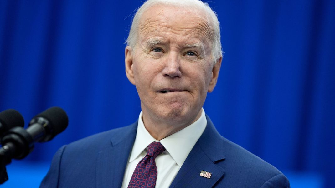 Joe Biden, Präsident der USA, spricht während einer Veranstaltung im YMCA Allard Center über Preissenkungen für amerikanische Familien. 