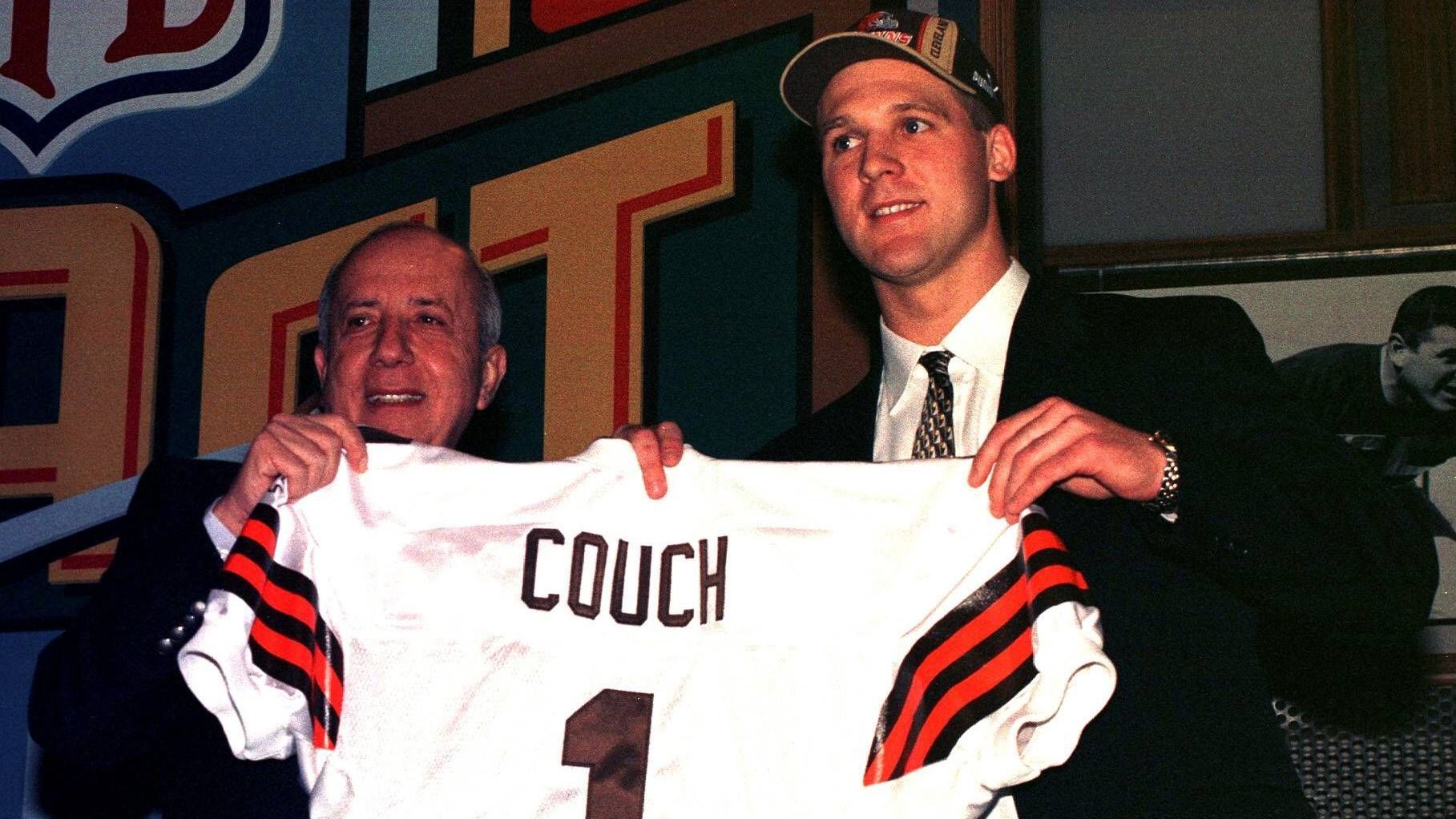 <strong>Tim Couch - 1999</strong><br>Position: Quarterback<br>Draft-Team: Cleveland Browns<br>Erfolge: -<br>Karriereende: 2007