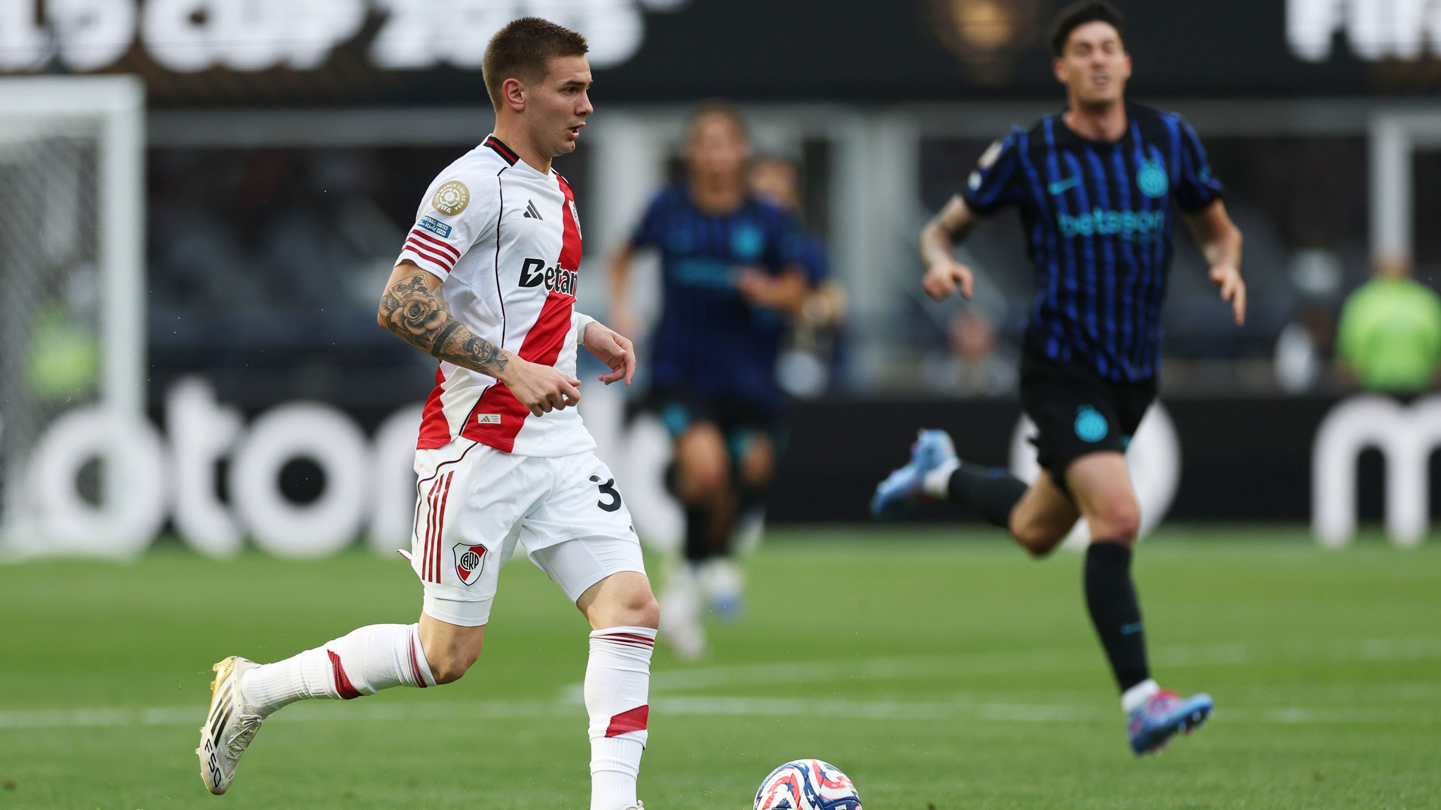 <strong>Platz 9: Franco Mastantuono</strong><br>Ablösesumme: 45 Millionen Euro<br>Aufnehmender Verein: Real Madrid<br>Abgebender Verein: River Plate Buenos Aires