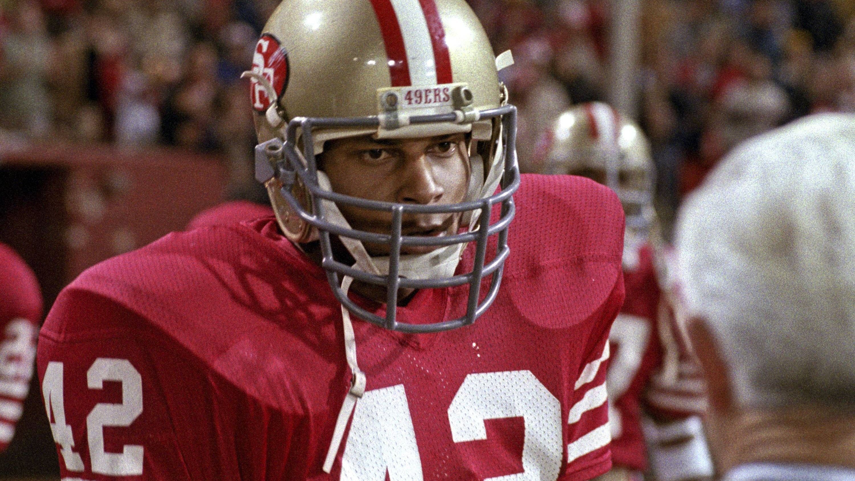 <strong>Pick 8: Ronnie Lott (Defensive Back)</strong><br>Team: San Francisco 49ers, 1981<br>Honorable Mention:&nbsp;Mike Munchak, Willie Roaf