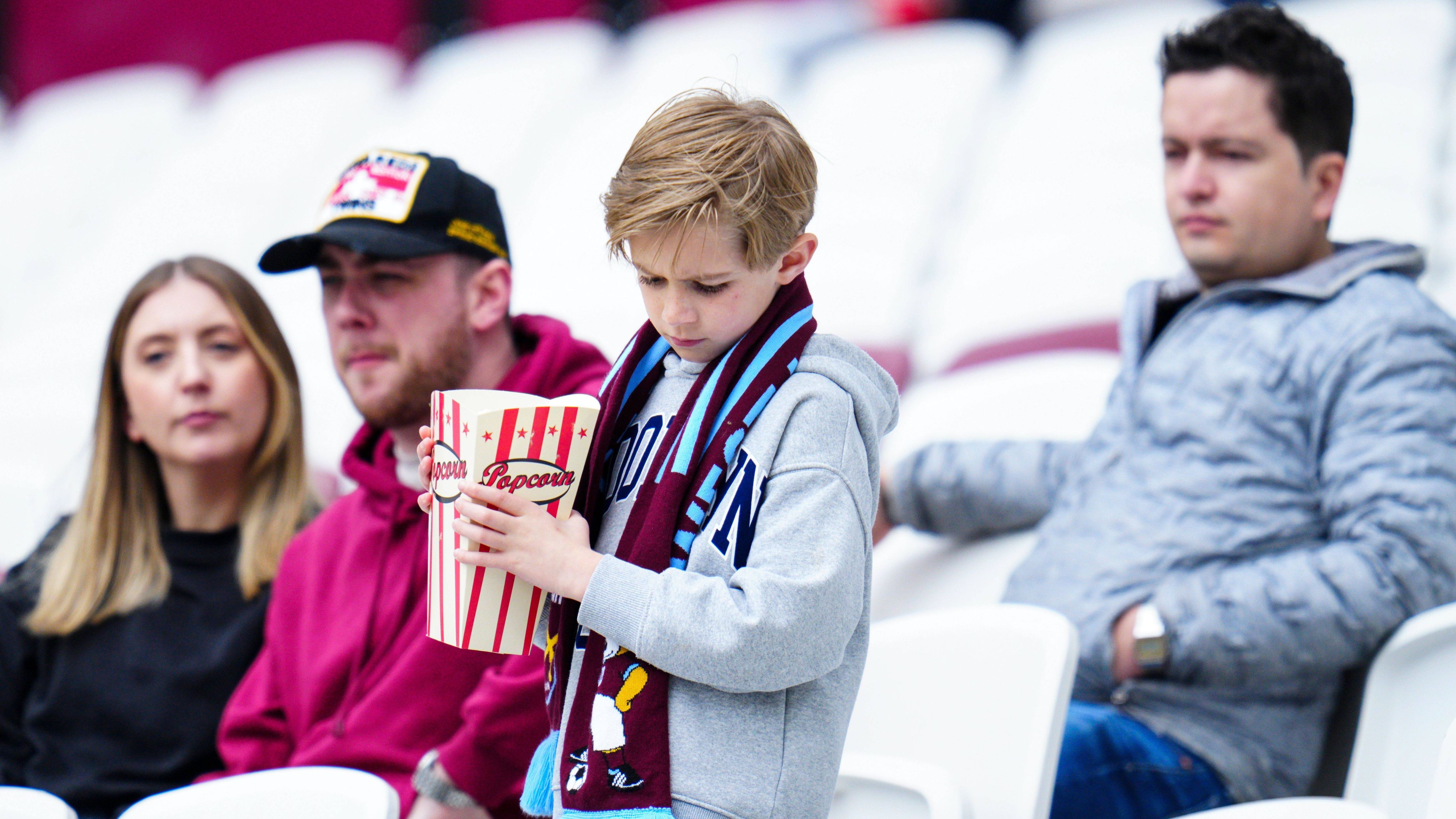 <strong>Pocorn wie im Kino</strong><br>Wer Popcorn im Stadion genießen möchte, muss bei einem EM-Spiel in München 5 Euro zahlen - in etwa genauso viel wie im Kino.