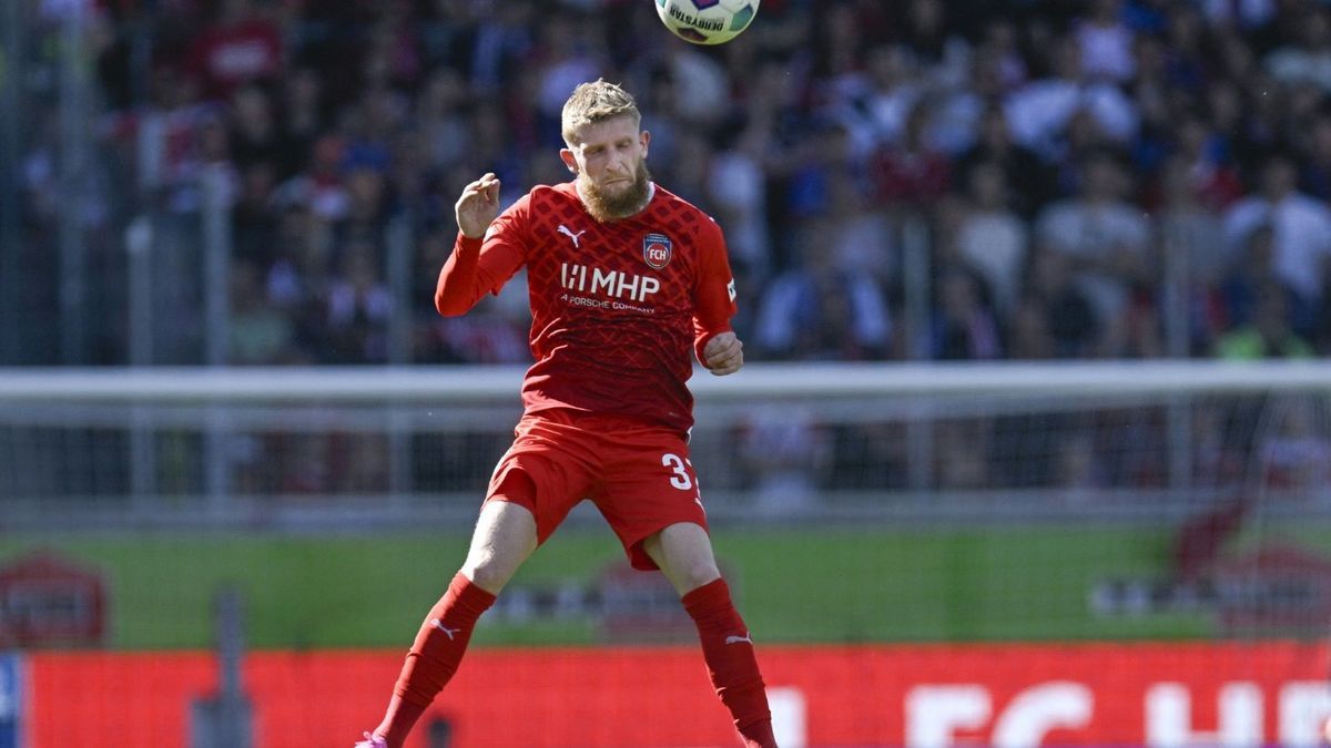 Jan-Niklas Beste im Spiel gegen die Bayern