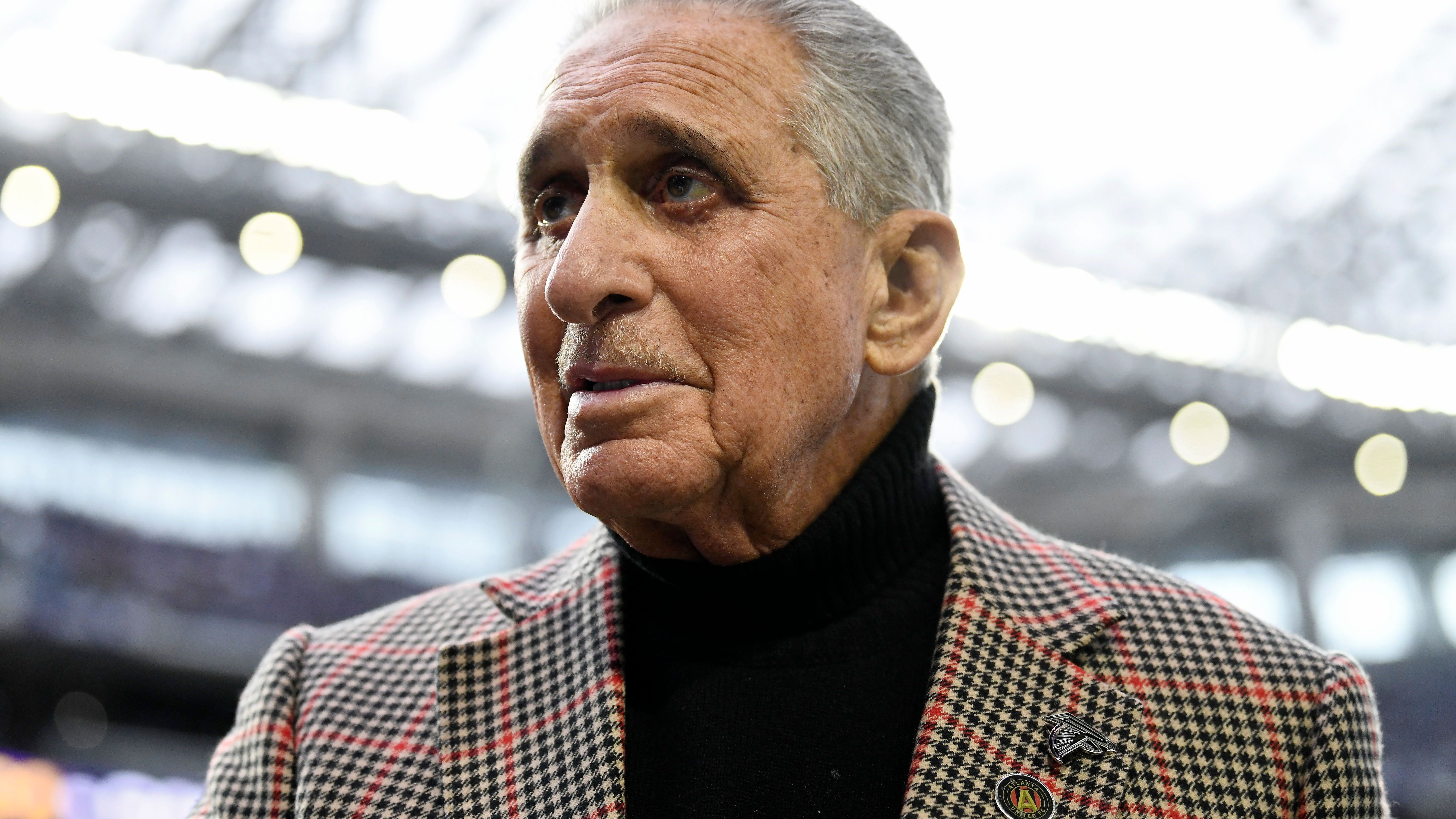 <strong>Atlanta Falcons: Arthur Blank</strong><br>Note A+