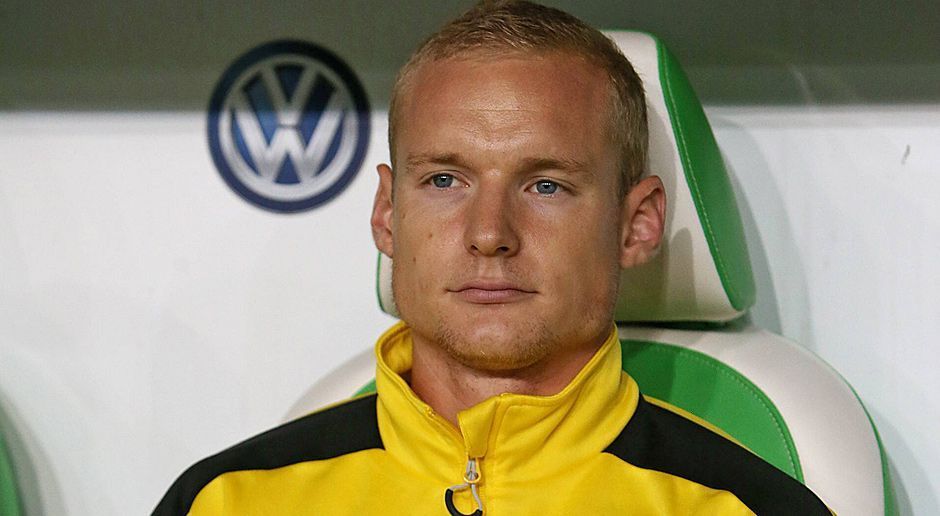 
                <strong>Sebastian Rode</strong><br>
                Sebastian Rode: Kam in der 69. Minute für Mario Götze. Hatte gegen resignierende Wolfsburger keine Mühe. Ohne Note.
              