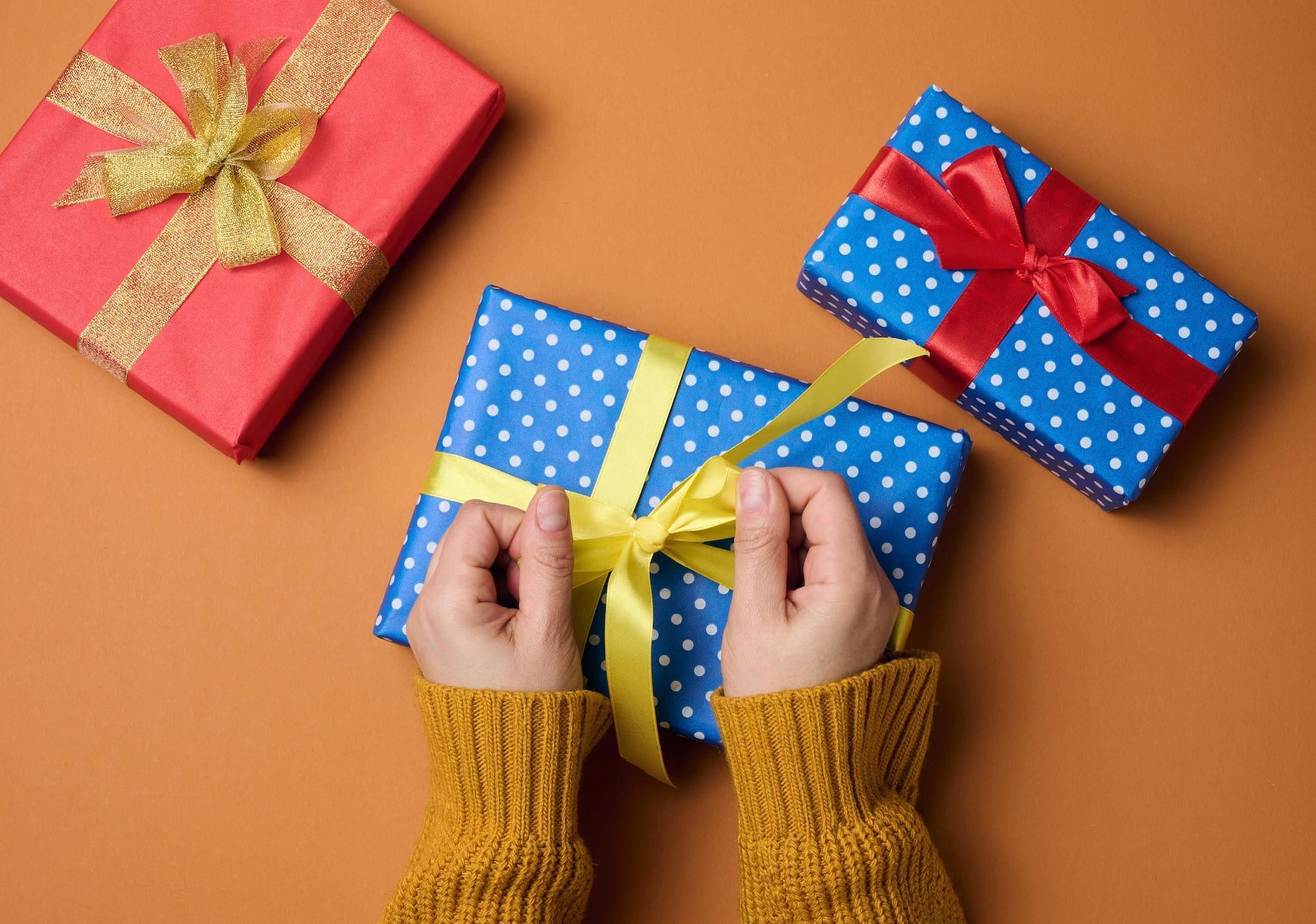 SOS-Tipps: So findest du das perfekte Weihnachtsgeschenk für deinen Freund