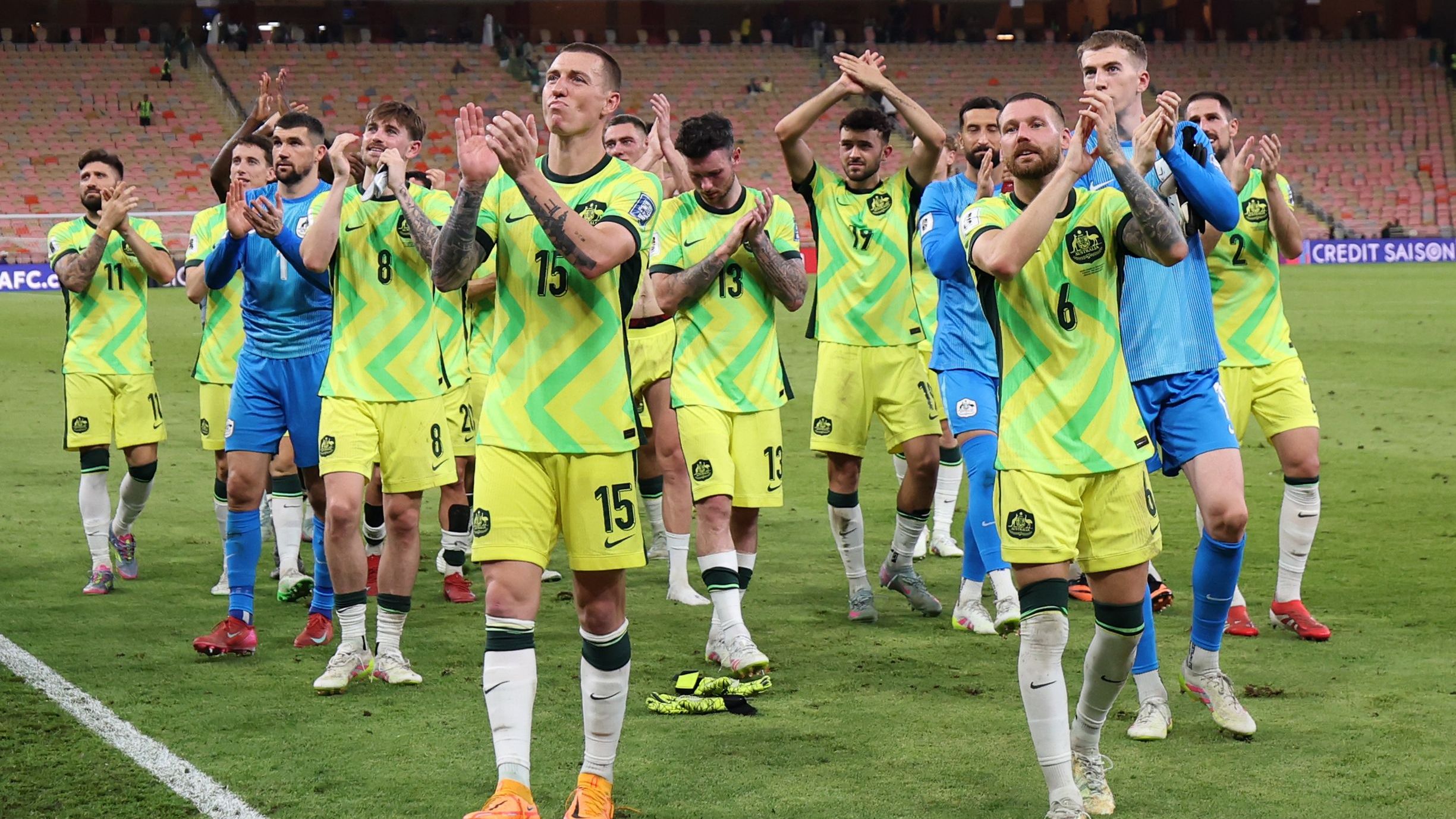 <strong>Australien</strong><br>Die Socceroos lösten als sechste Mannschaft der Asien-Qualifikation das Ticket für die WM 2026 durch einen 2:1-Sieg beim direkten Konkurrenten Saudi-Arabien.